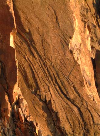 Structure of rock in the quarry Dossenheim